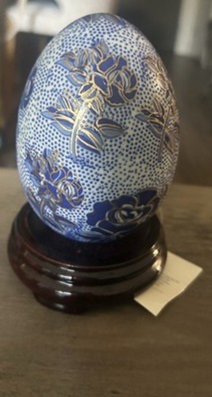 Chinese Painted EASTER egg ceramic porcelain embossed floral raised enamel